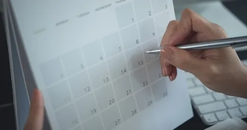 スケジュールに書き込む手元